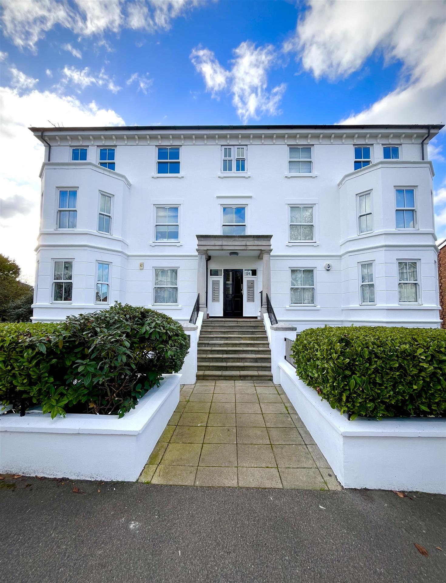 White Georgian building exterior repaint, Essex